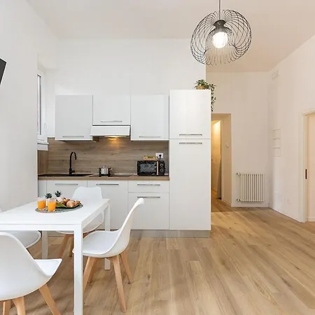 Lussuoso Vicino Ai Musei Vaticani Apartment